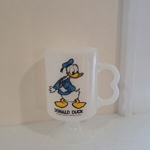 Vintage 70s Disney Donald Duck Milk Glass Mug.